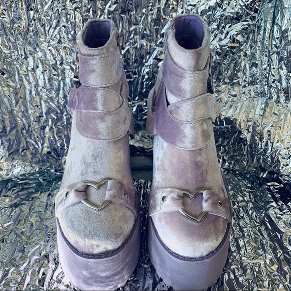 New YRU “Cherish” 💜 Lilac Platform Ankle Boots - Picture 3 of 8